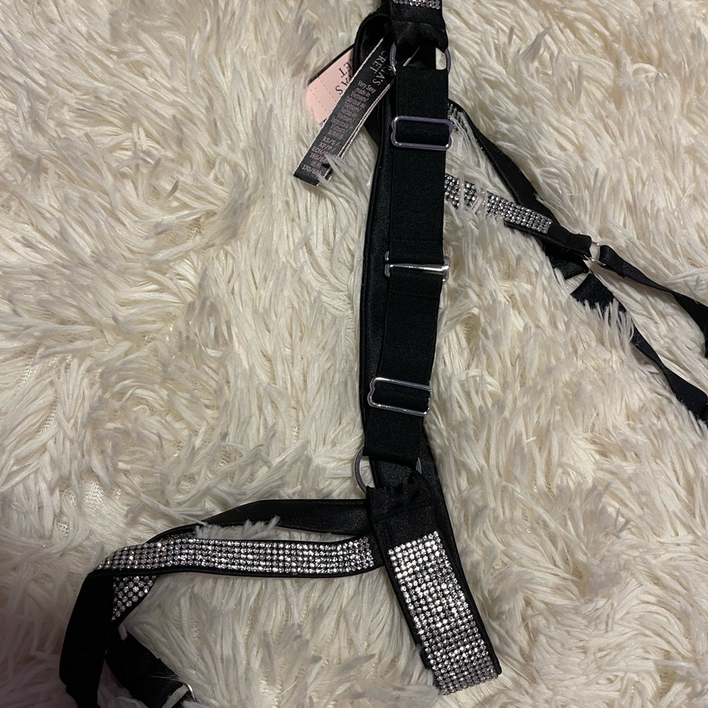 Victoria’s Secret - Picture 4 of 4